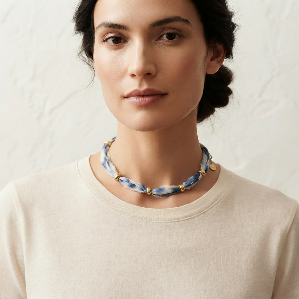 JULIA- Collar seda doré