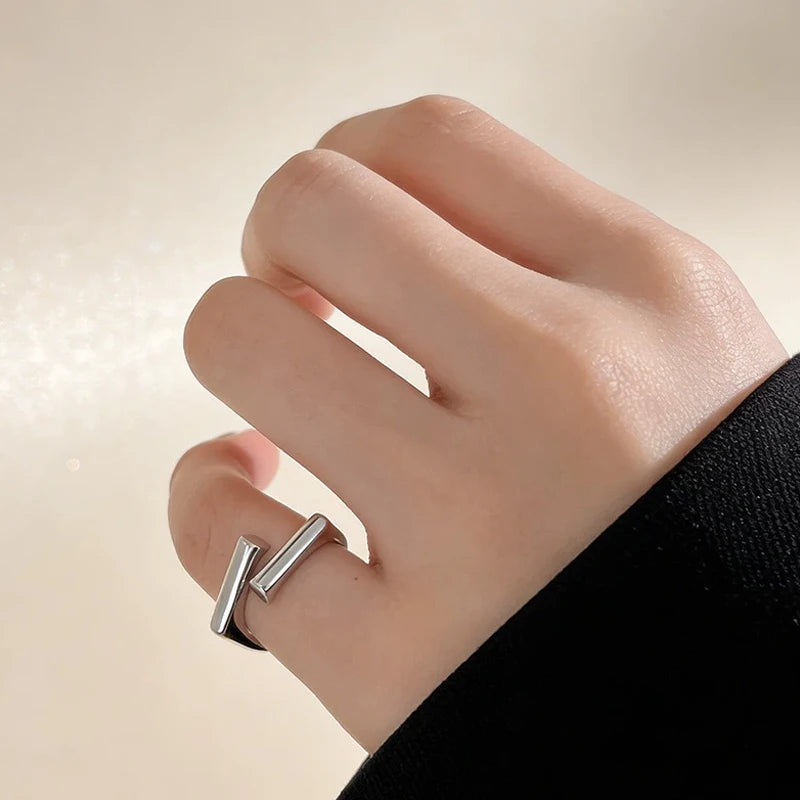 LARA- Anillo Geométrico